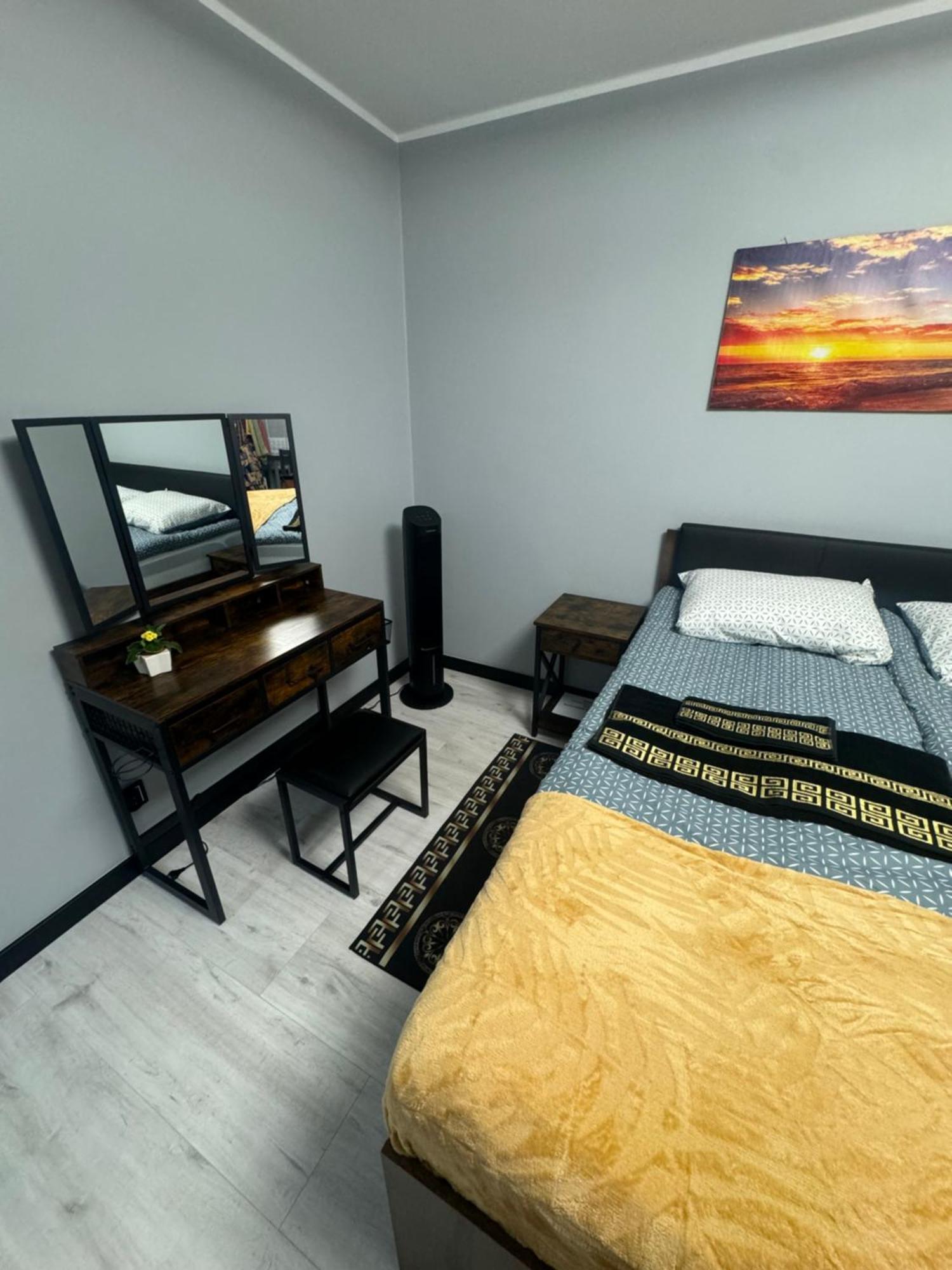Orla Plaza Apartment Gdansk Bagian luar foto